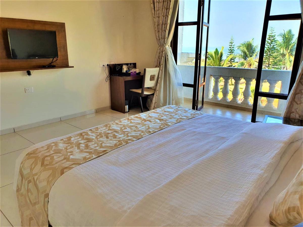 Vits Excellensea Karde Beach Dāpoli Eksteriør billede